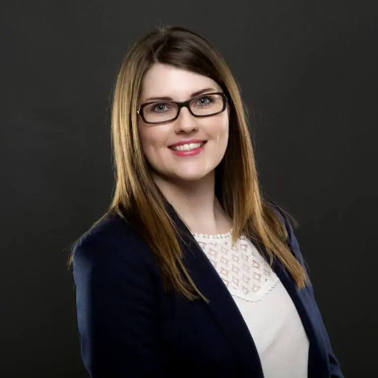 Linkedin headshot photographer Leicester studio