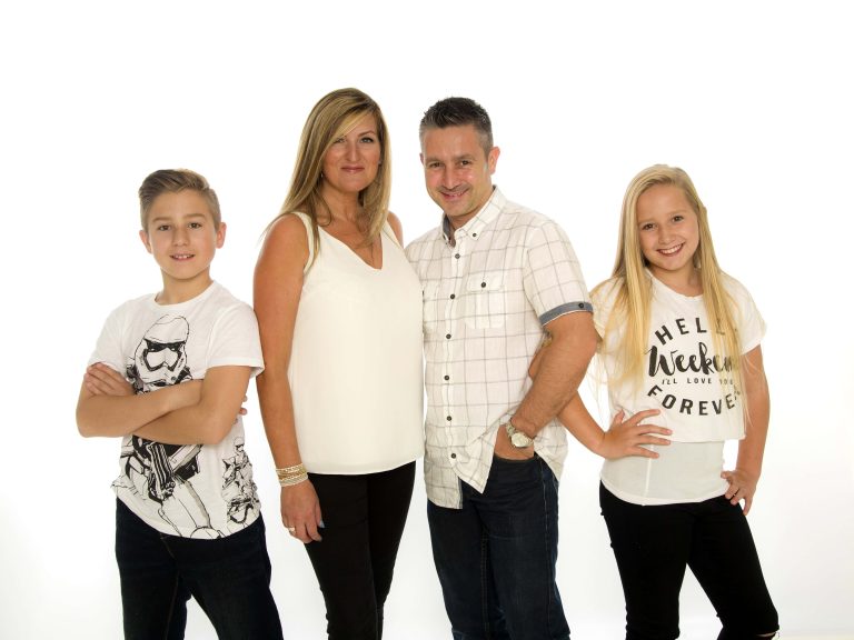 Family Photo Studio